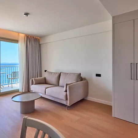 Hotel Universal Romantica 4*