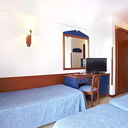 Universal Romantica 4*