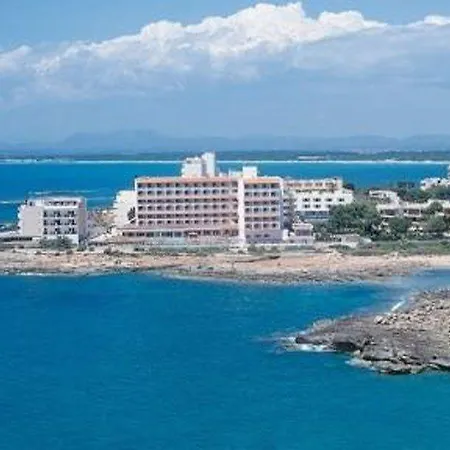 Universal Romantica 4*